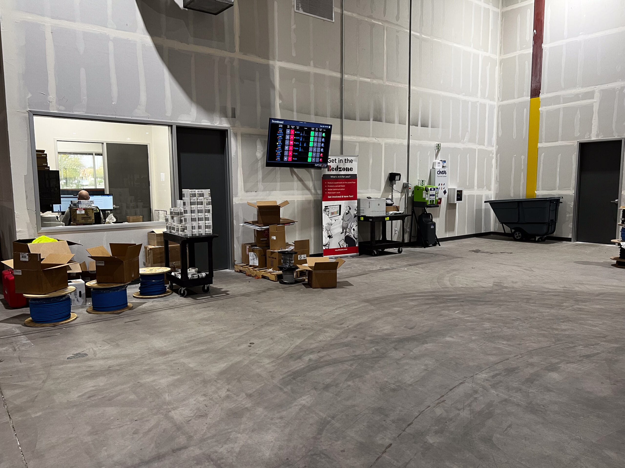 Clean industrial facility cleaned by American Commercial Cleaning