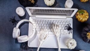 Don’t Let Dirt Haunt Your Business This Halloween